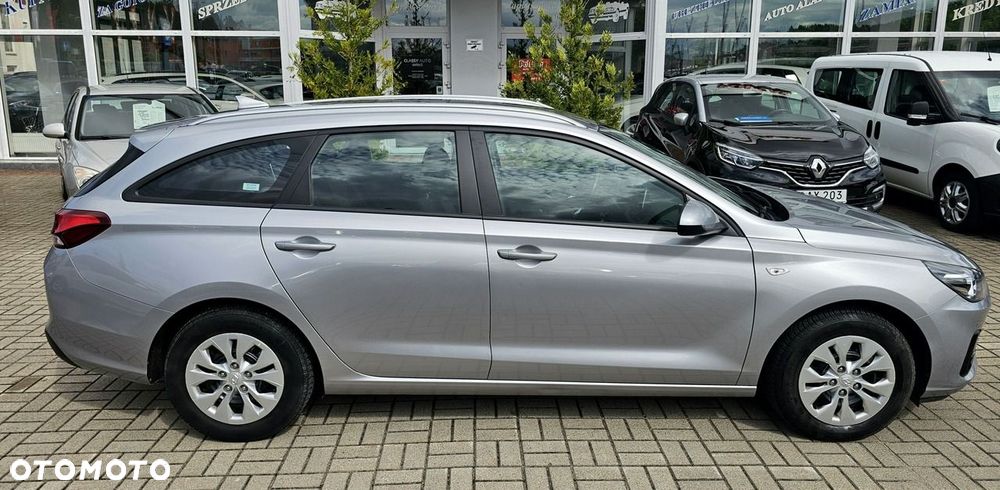 Hyundai i30 1.5 DPI Modern - 6