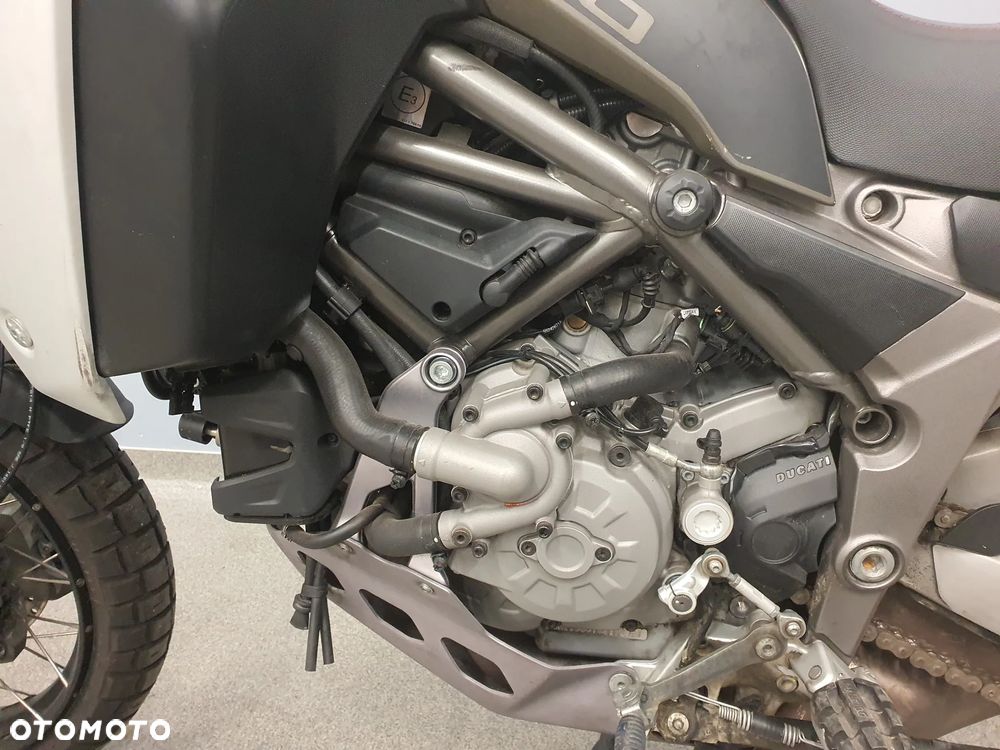 Ducati Multistrada - 13