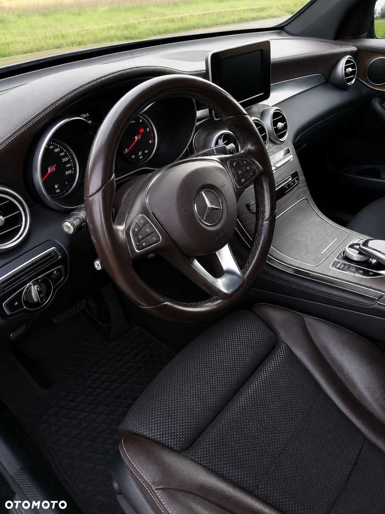 Mercedes-Benz Glc 2017 photo 4