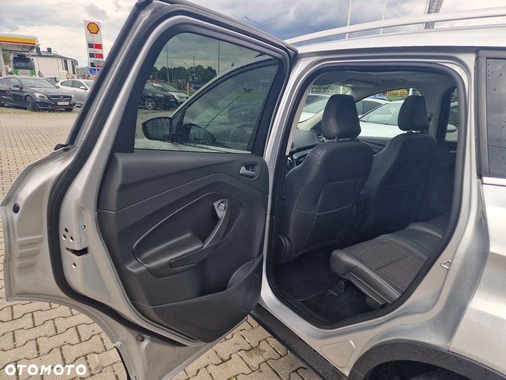 Ford Kuga 2.0 TDCi 4x4 Cool & Connect - 23