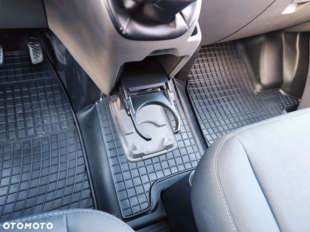 Ford Transit Custom - 23