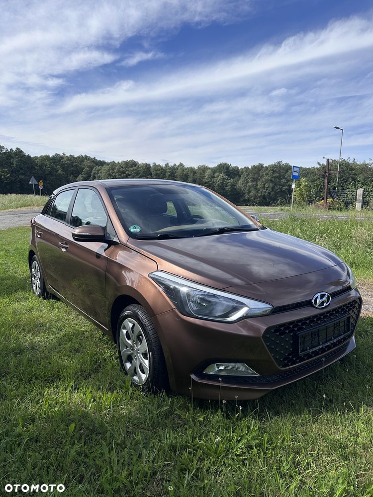 Hyundai i20 1.2 Fresh - 4