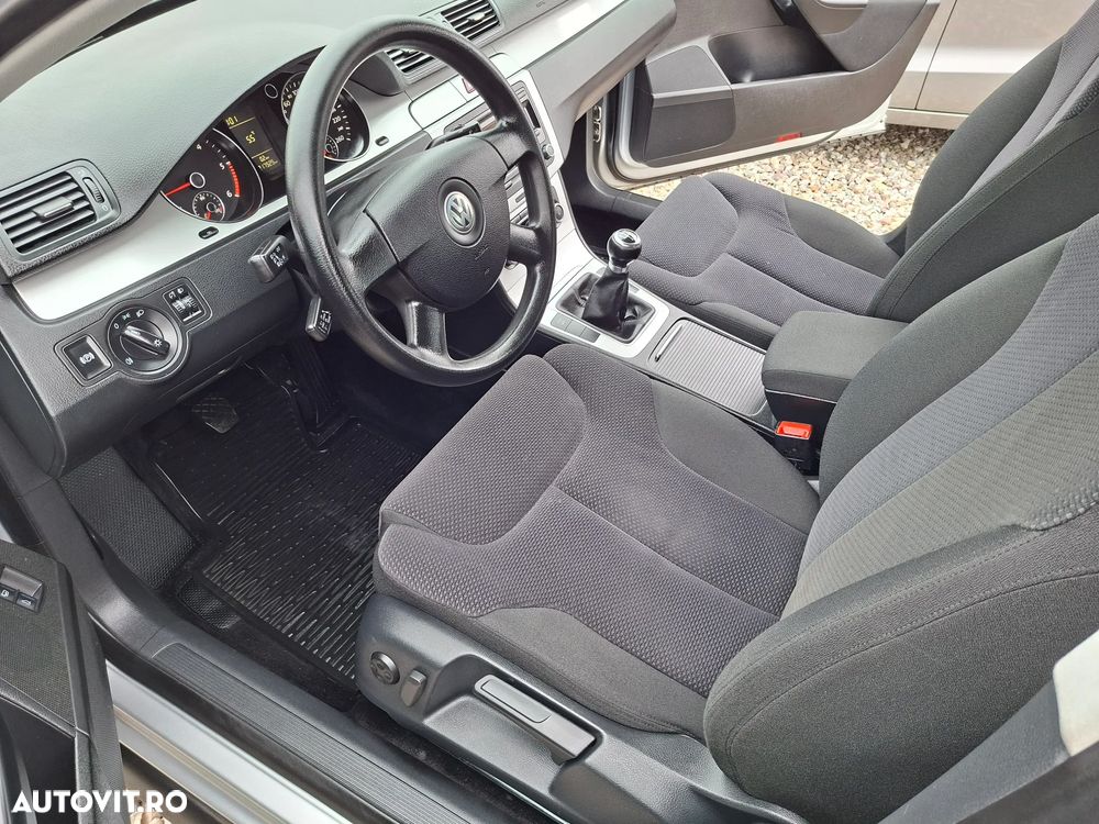 Volkswagen Passat - 7