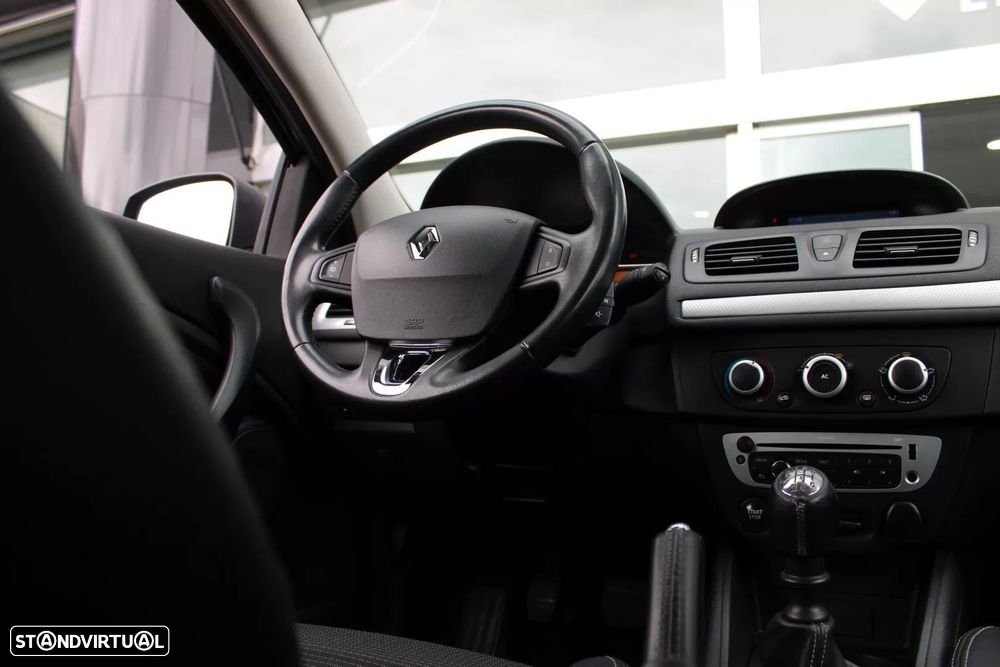 Renault Mégane Coupe 1.5 dCi GT Line SS - 6