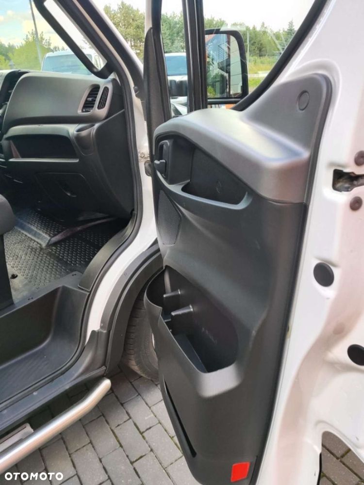 Iveco Daily - 25