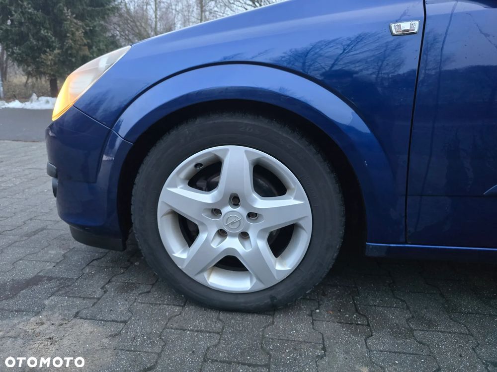 Opel Astra - 4