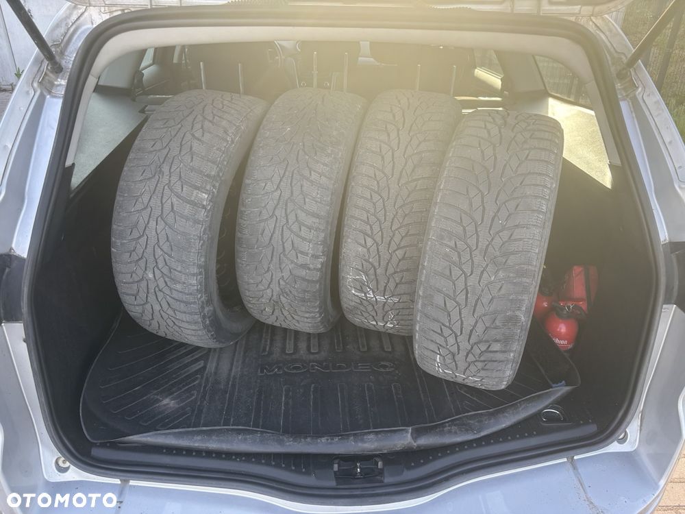 Ford Mondeo 2.0 TDCi Ambiente - 17