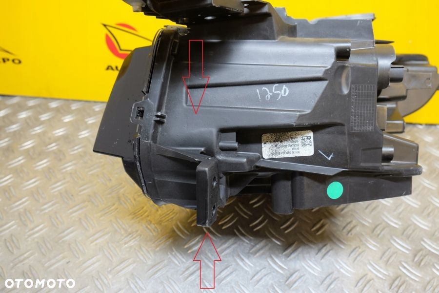 CADILLAC ESCALADE 2020-2021 REFLEKTOR LAMPA FULL LED PRAWA USA - 9