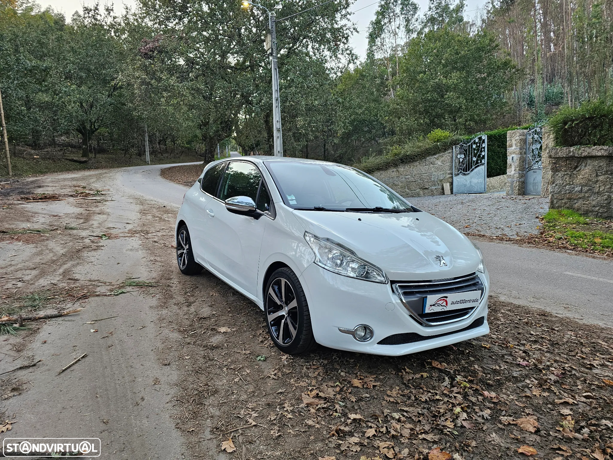 Peugeot 208 1.6 e-HDi Allure - 6