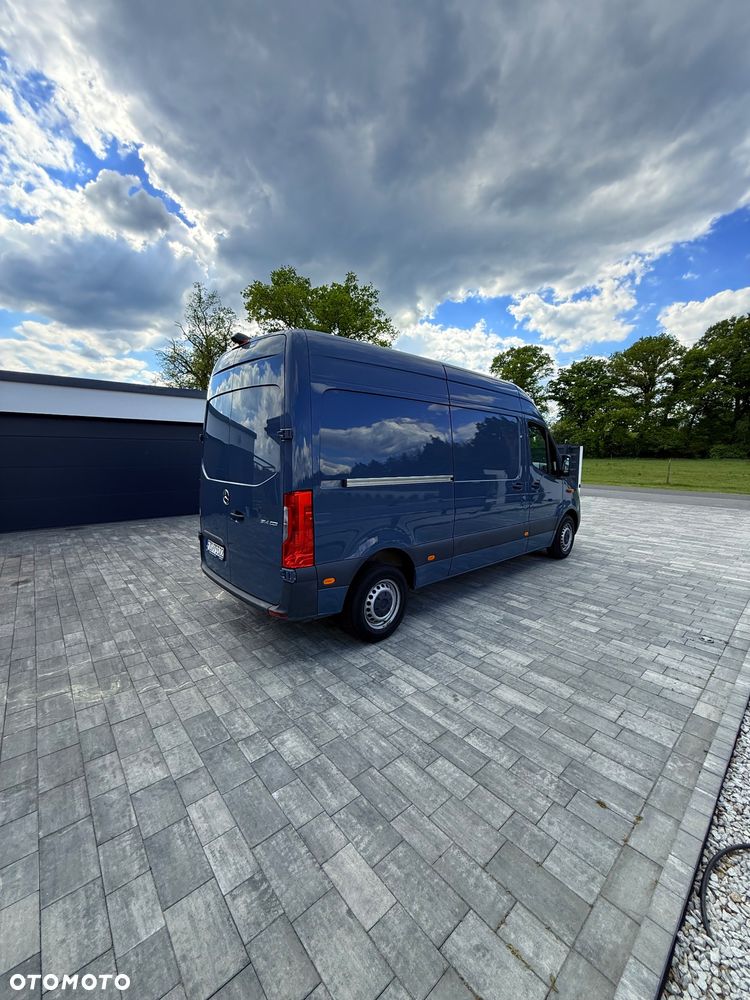 Mercedes-Benz Sprinter - 3
