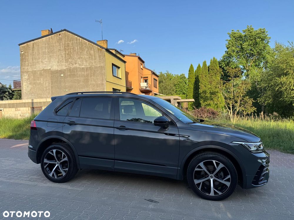 Volkswagen Tiguan 2.0 TDI SCR 4MotION DSG R-Line - 9