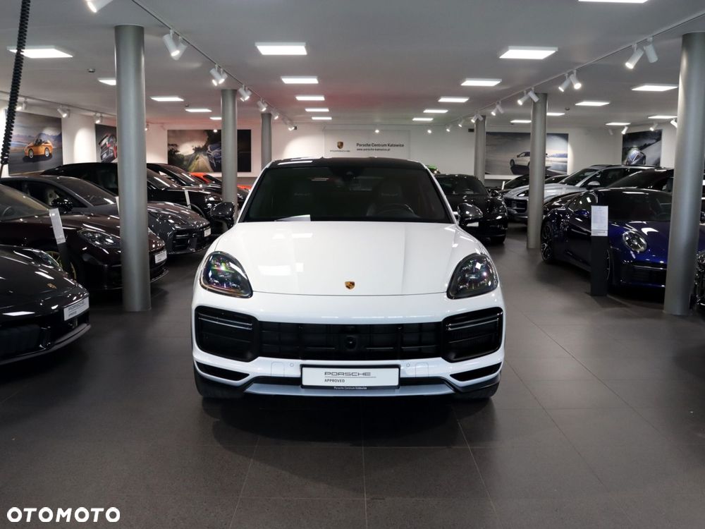 Porsche Cayenne Turbo GT - 8