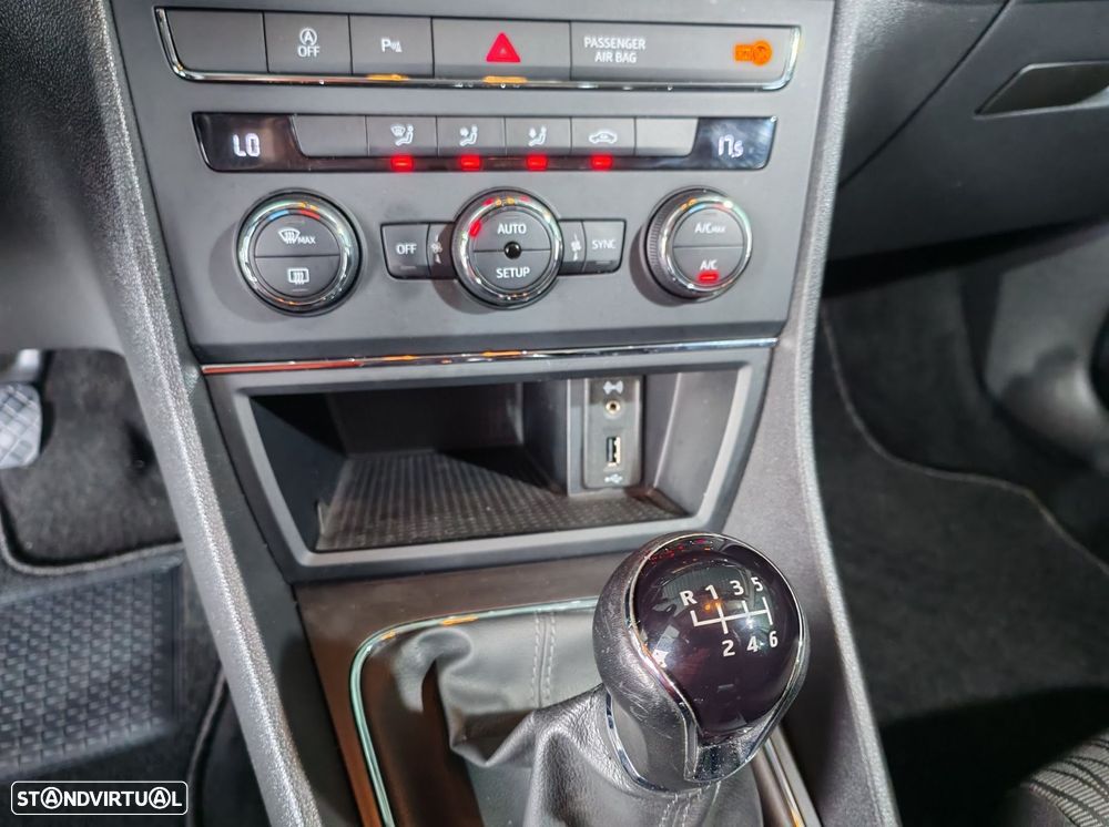 SEAT Leon 1.6 TDI Style Ecomotive - 16