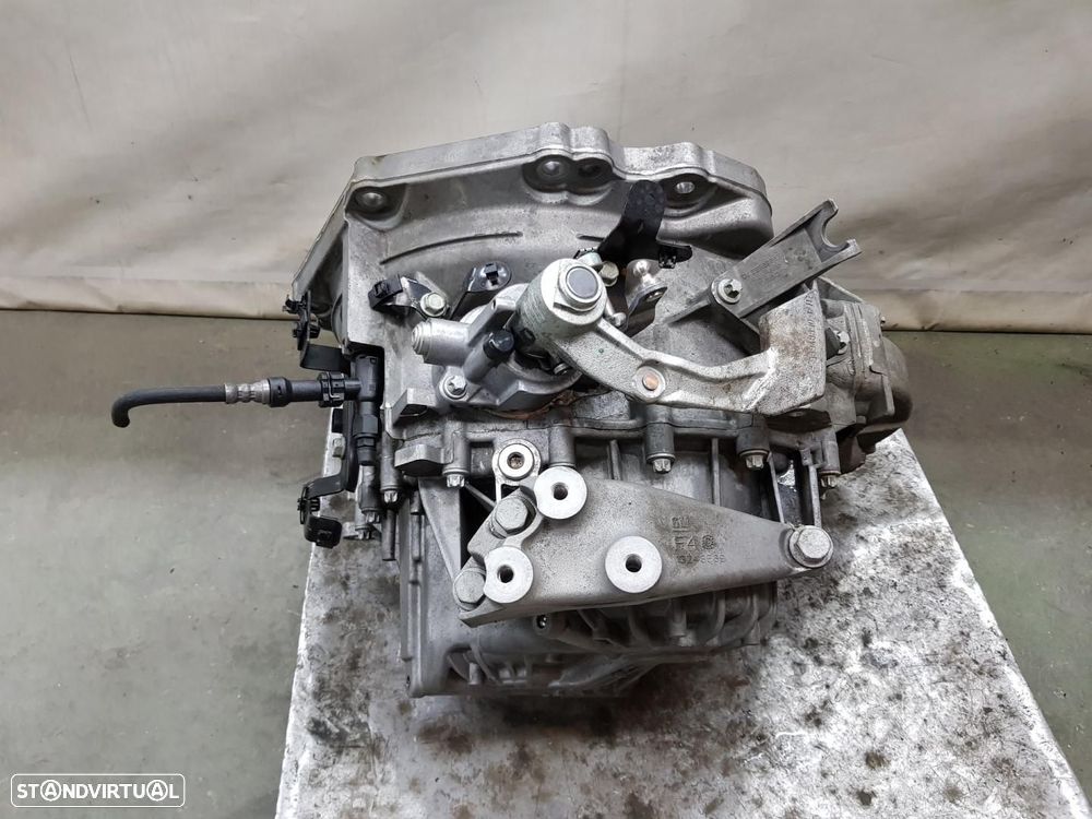 CAIXA DE VELOCIDADES OPEL ASTRA J BERLINA 5P REF. M32 - 1