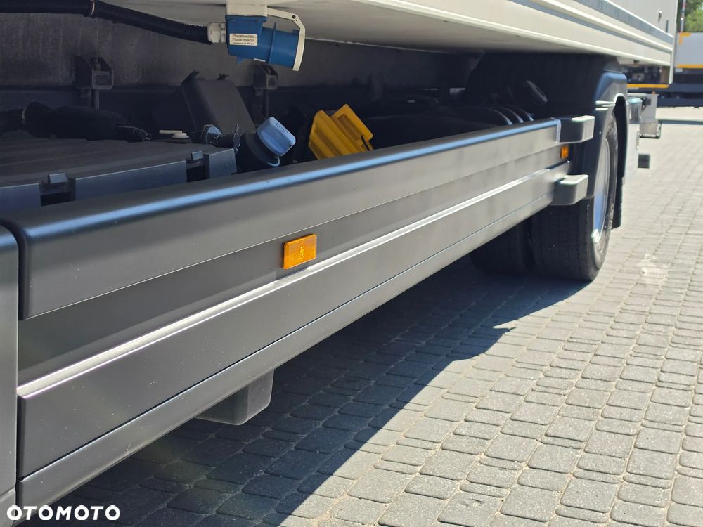 Mercedes-Benz Atego 1524 Chłodnia + Winda /Euro 6 / 2018 / 240 tys. km / 15 EP / Pneumatyka / Tempomat - 20
