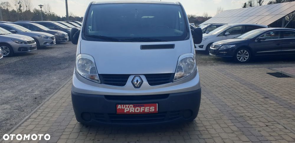 Renault Trafic - 1