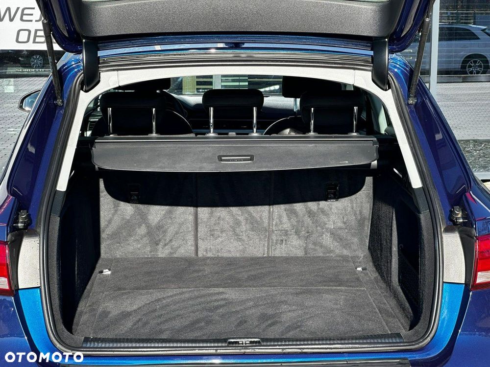 Audi A4 Avant - 32
