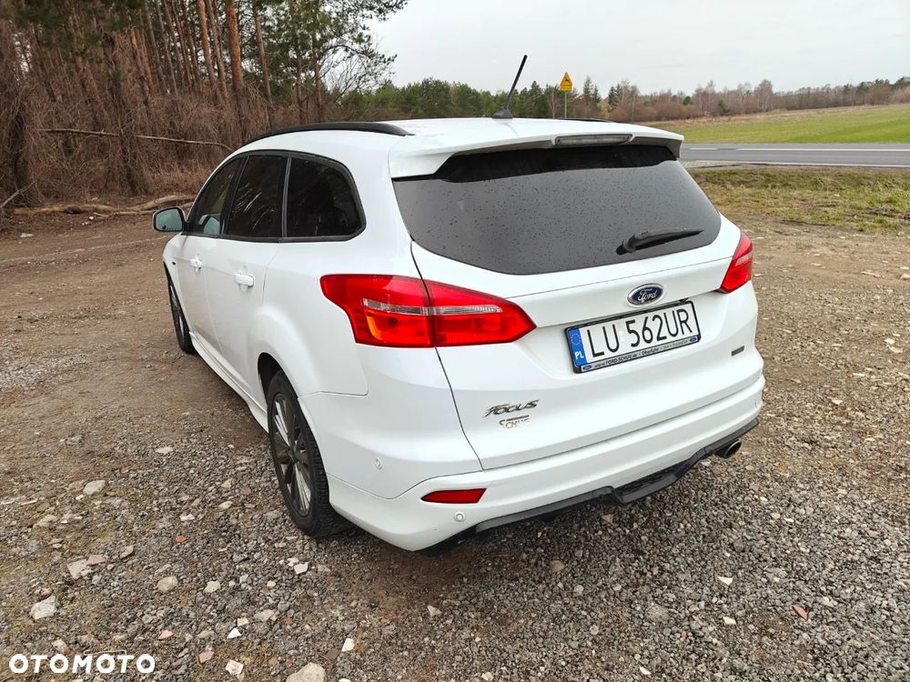 Ford Focus 1.5 EcoBoost STart-Stopp-System ST-LINE - 8