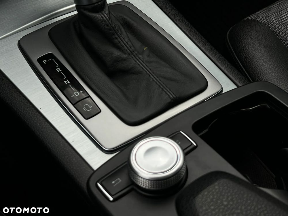 Mercedes-Benz Klasa C 180 Kompressor Automatik Avantgarde - 26
