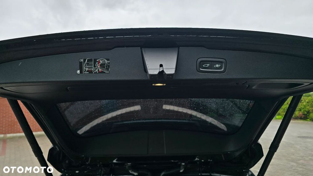 Volvo V60 D4 Momentum Pro - 15