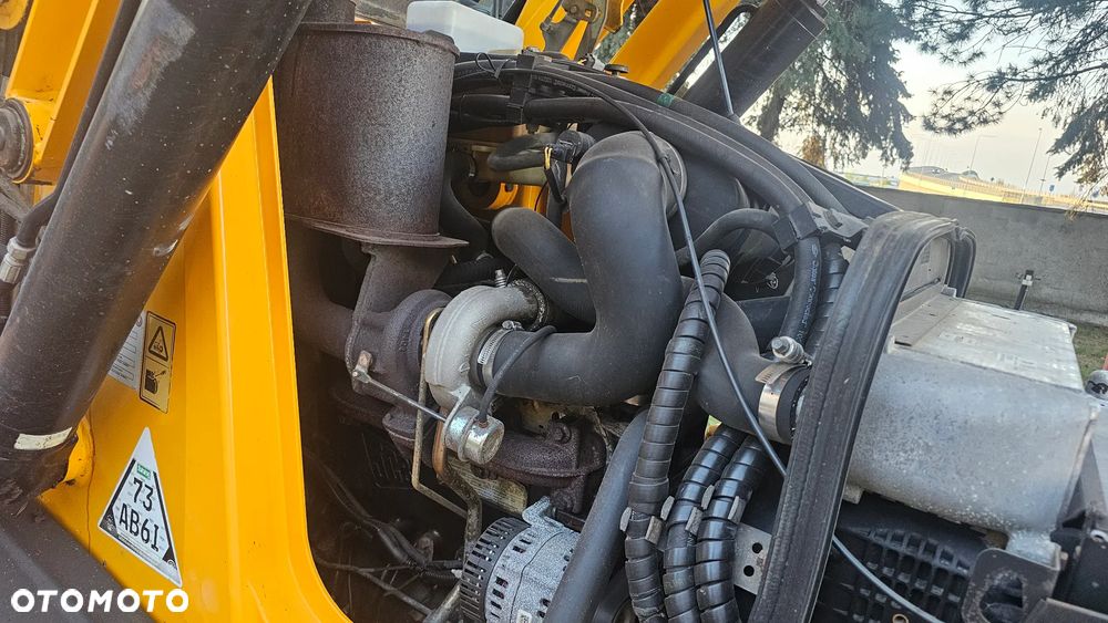 JCB 3 CX CONTRACTOR - 7