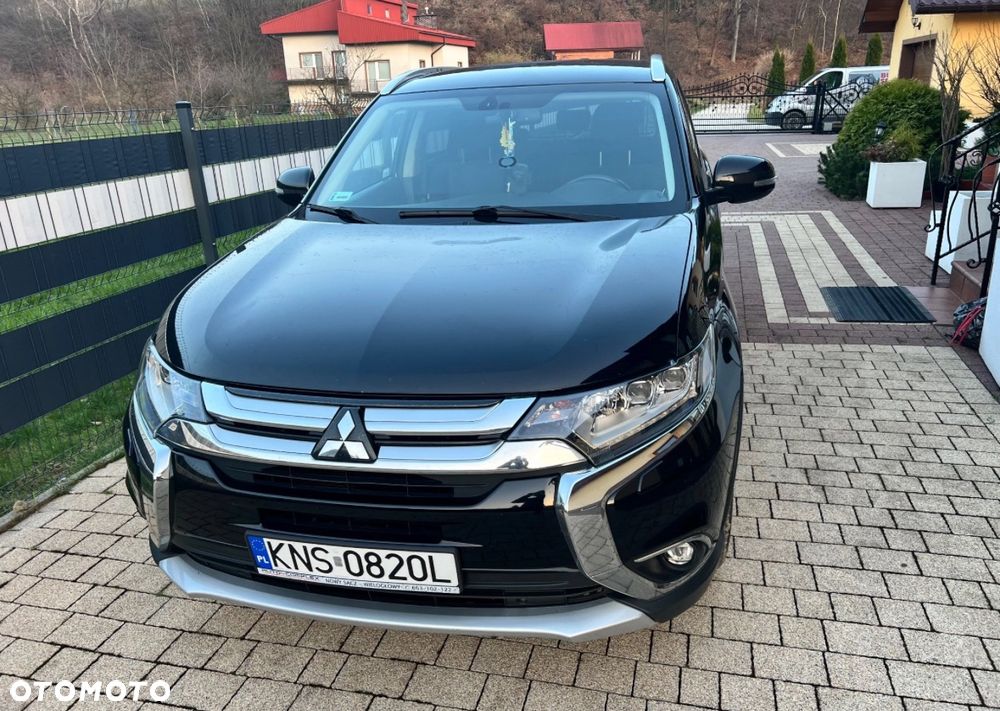 Mitsubishi Outlander - 6
