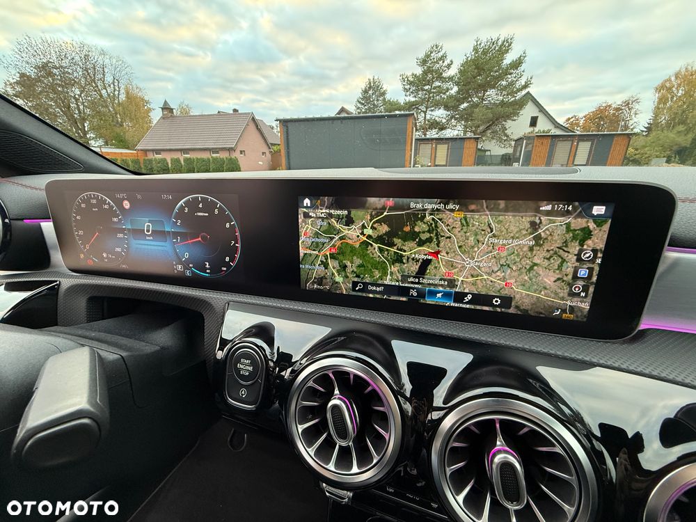 Mercedes-Benz CLA 200 AMG Line 7G-DCT - 19