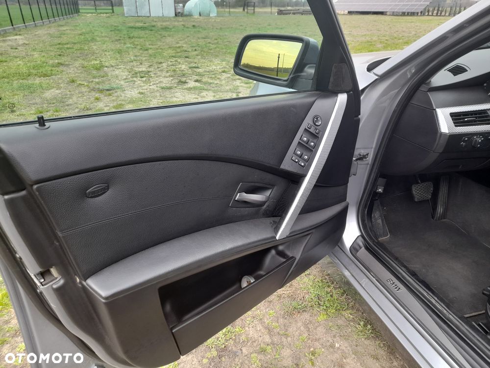 BMW Seria 5 - 11