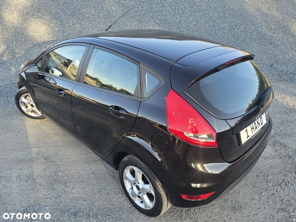 Ford Fiesta 1.25 Trend - 11
