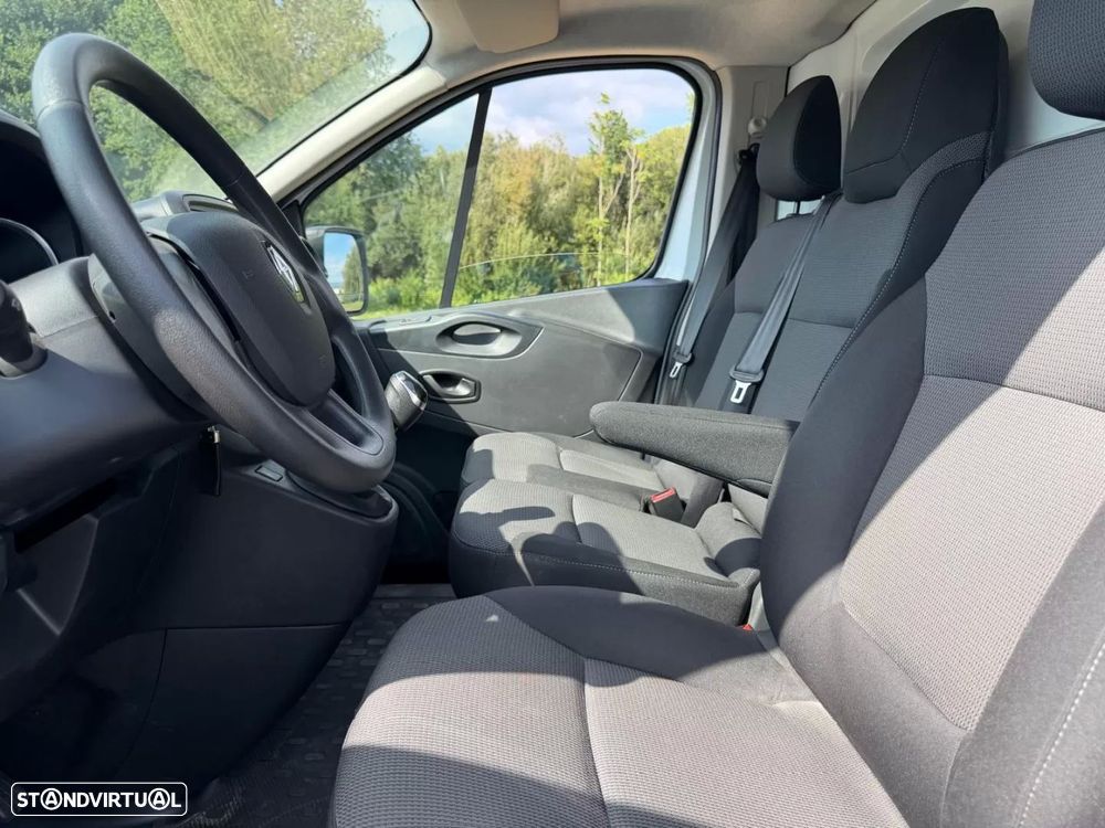 Renault trafic trafic 2.0 dci 120cv 3 lugares kitevuc - 12