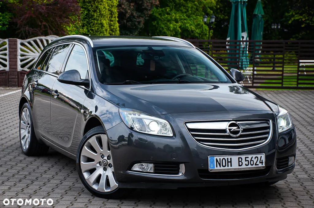 Opel Insignia 2.0 CDTI Cosmo - 1