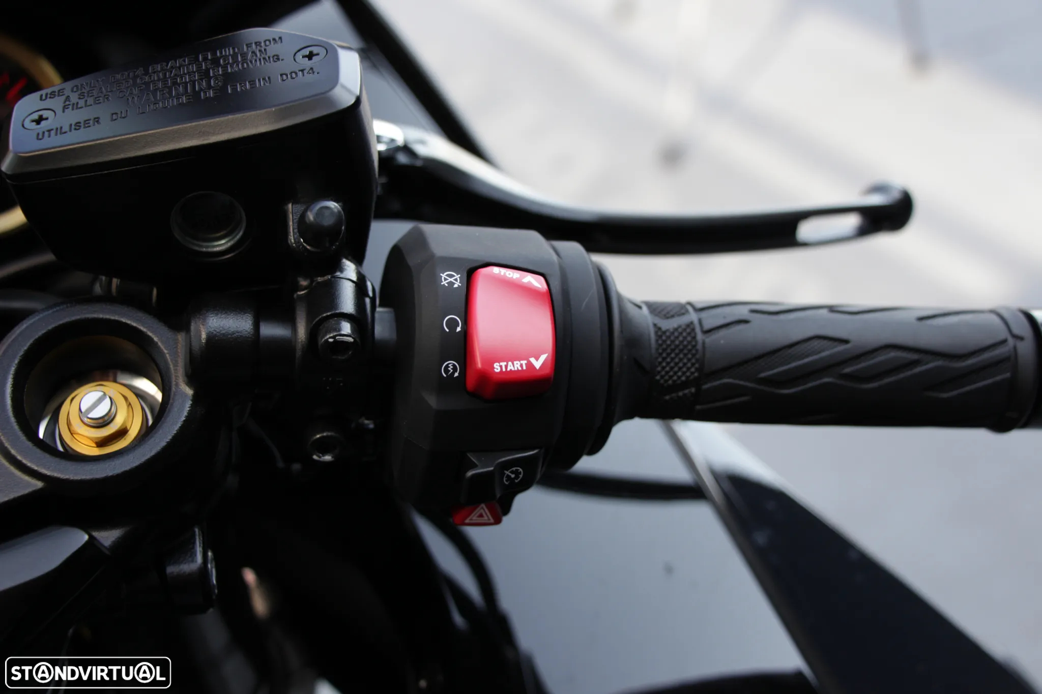 Suzuki GSX Hayabusa - 6