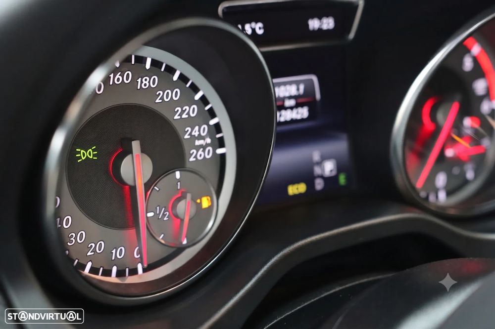 Mercedes-Benz GLA 200 (CDI) d 7G-DCT AMG Line - 10