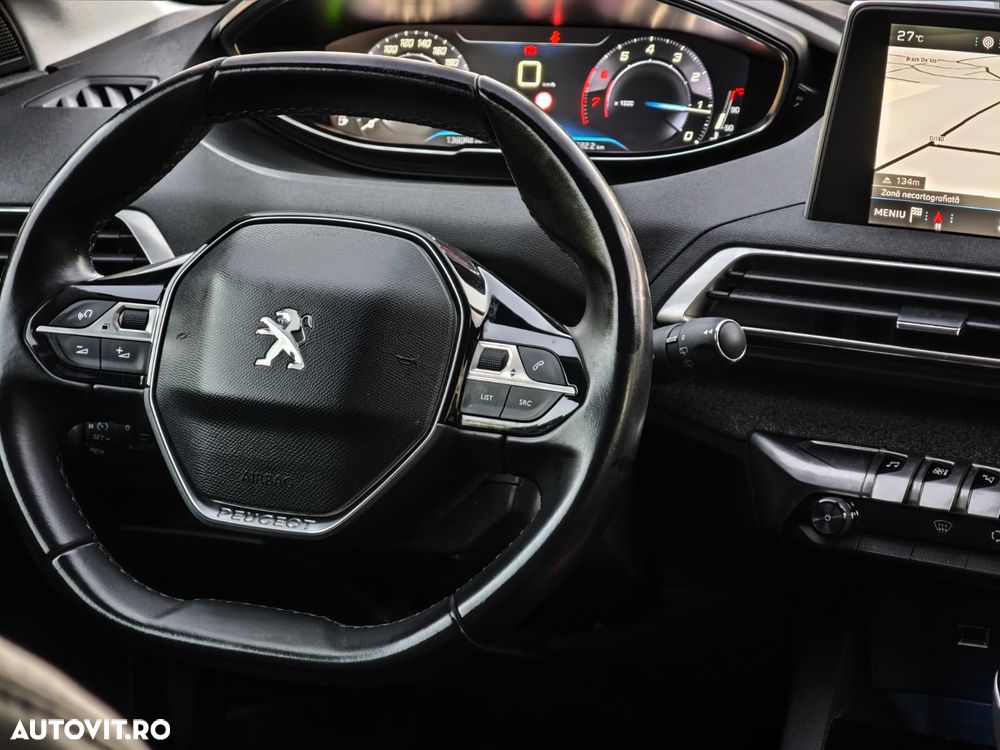 Peugeot 3008 1.2 PureTech Turbo S&S Allure - 10