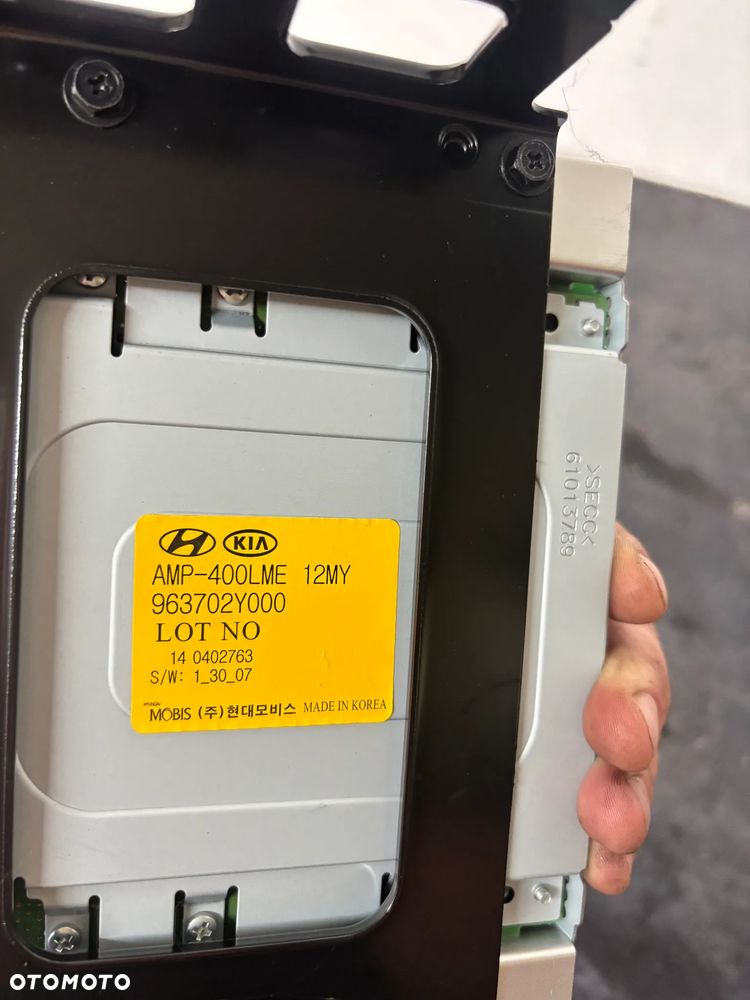 wzmacniacz audio Hyundai ix35 2014r. 963702Y000 - 4