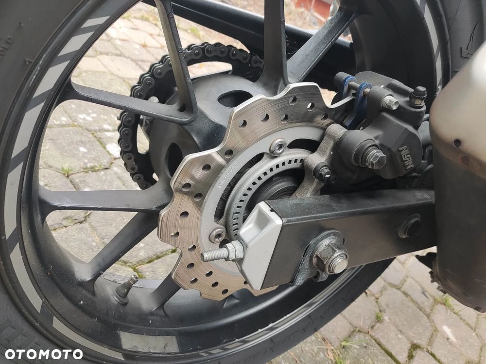 Honda CB - 35