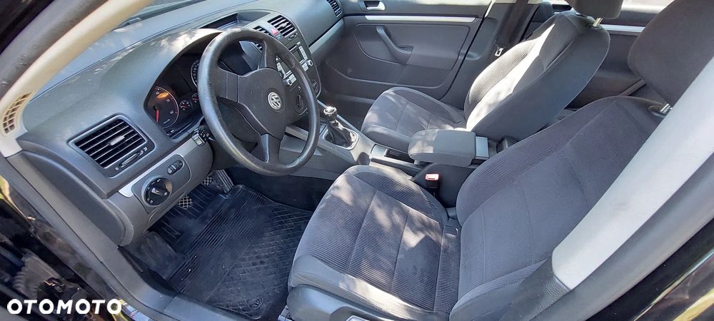 Volkswagen Jetta 1.9 TDI Comfortline - 18