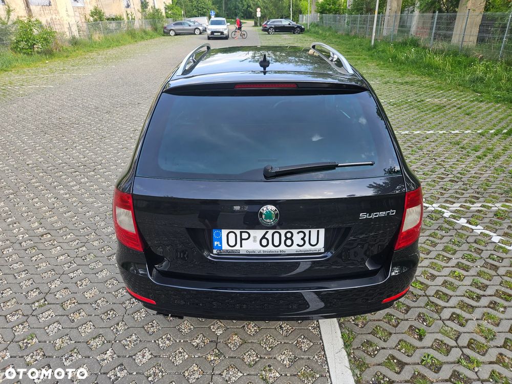 Skoda Superb 2.0 TDI DSG Elegance - 7