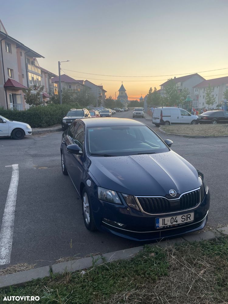 Skoda Octavia 1.6 TDI DSG Style - 13