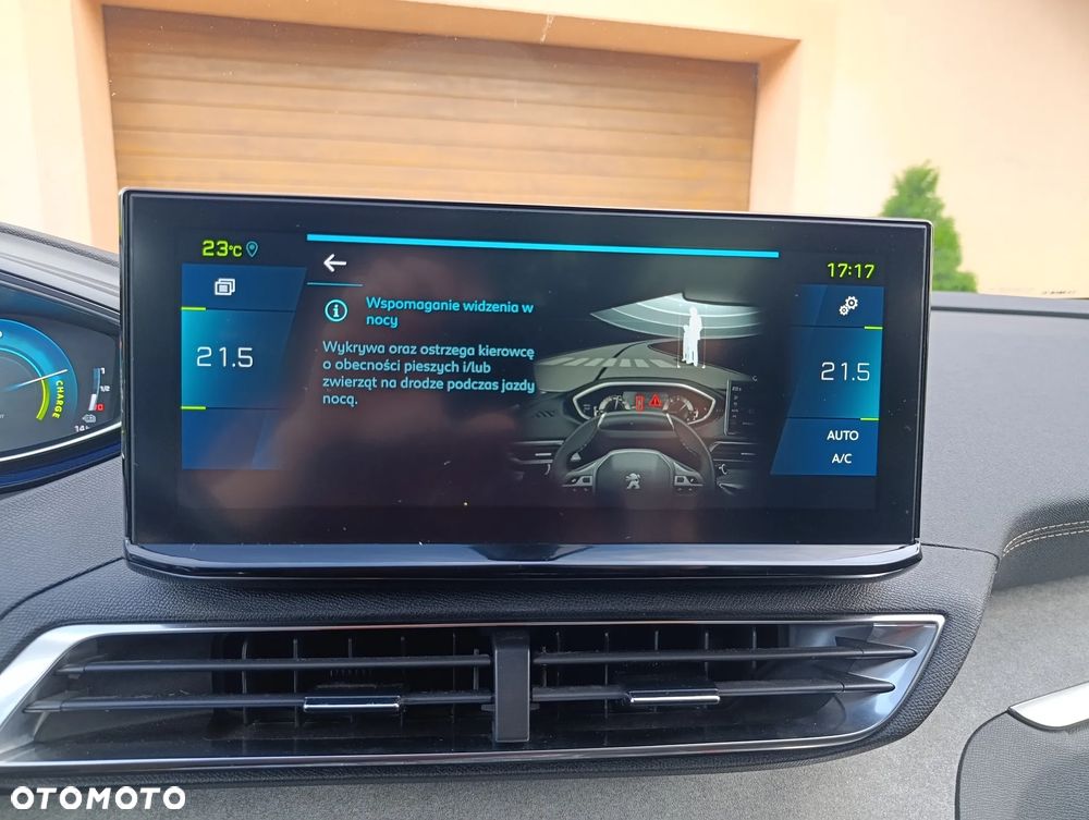 Peugeot 3008 1.6 PureTech Hybrid4 PHEV GT Pack S&S EAT8 - 28