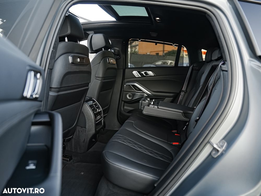 BMW X6 M M60i xDrive - 31