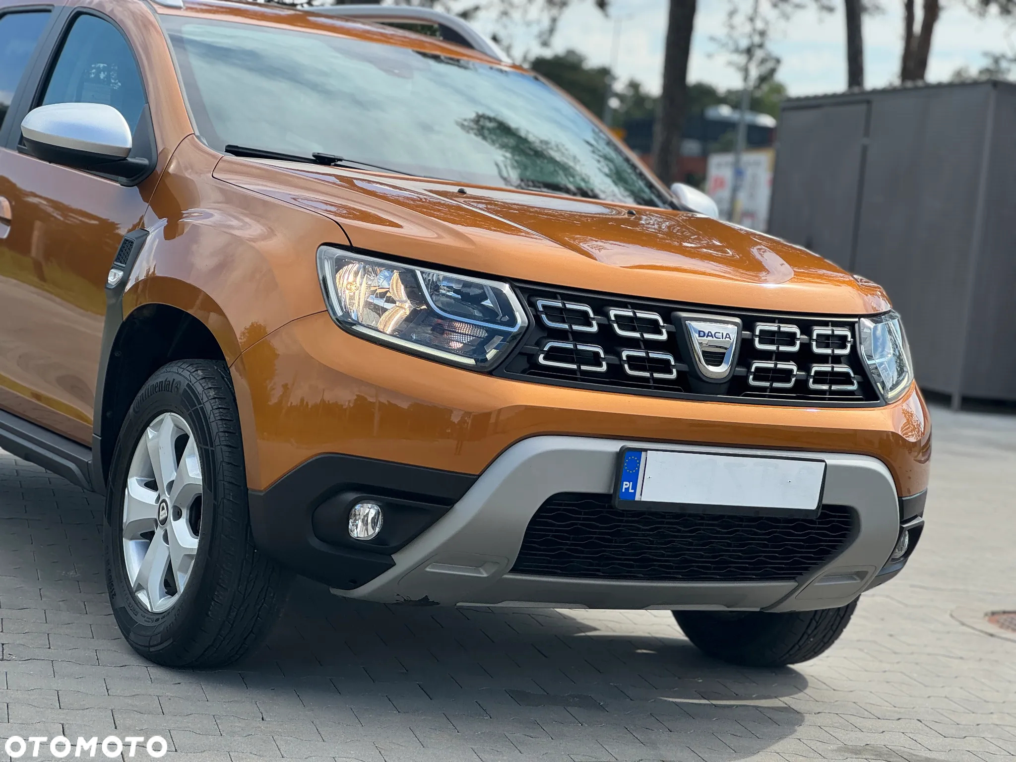 Dacia Duster 1.6 SCe Urban Explorer S&S - 10