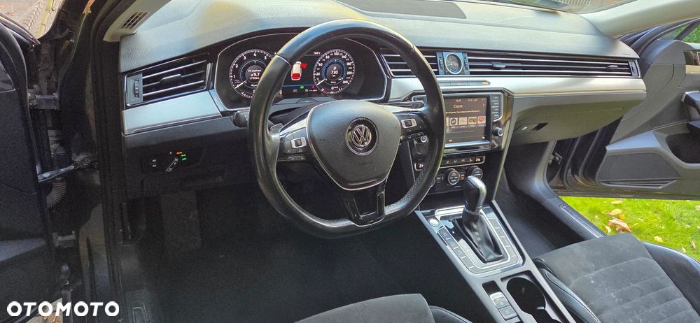 Volkswagen Passat 1.8 TSI BMT Highline DSG - 10