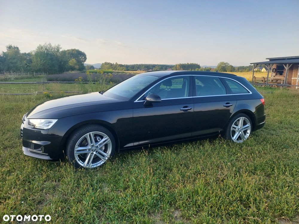 Audi A4 Avant 40 TDI S tronic quattro design - 1