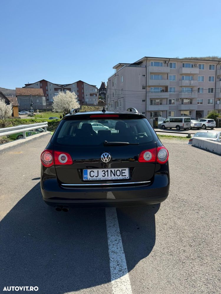 Volkswagen Passat 2.0 TDI DPF Comfortline Blue Motion Technology - 3