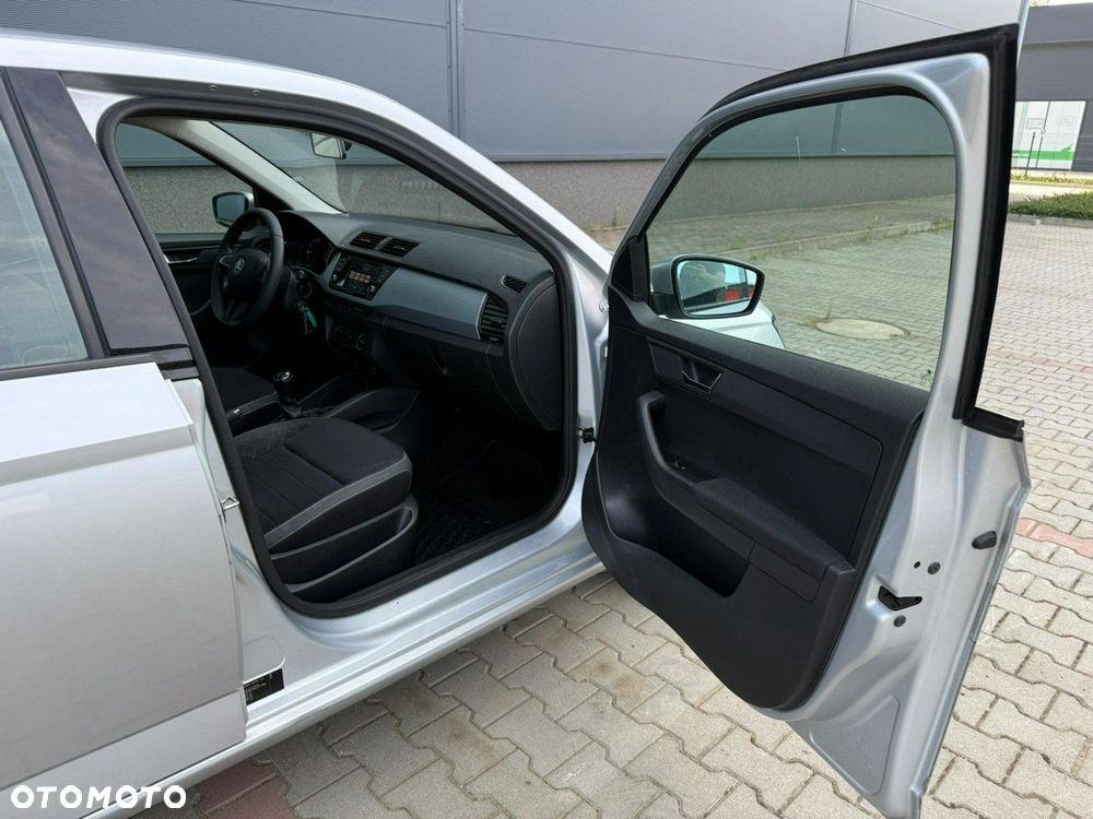 Skoda Fabia 1.0 Ambition - 11