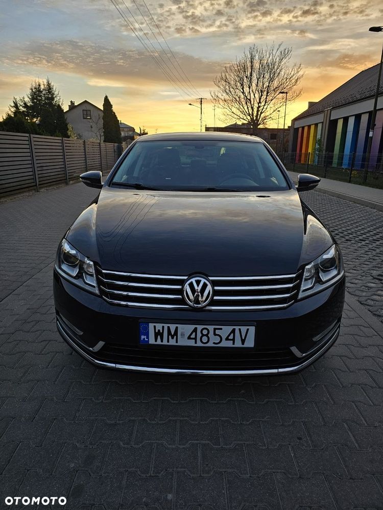 Volkswagen Passat 2.0 TDI Comfortline DSG - 26