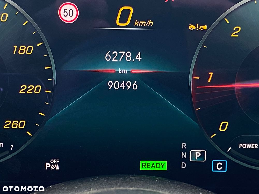 Mercedes-Benz Klasa E 220 d 4-Matic - 25