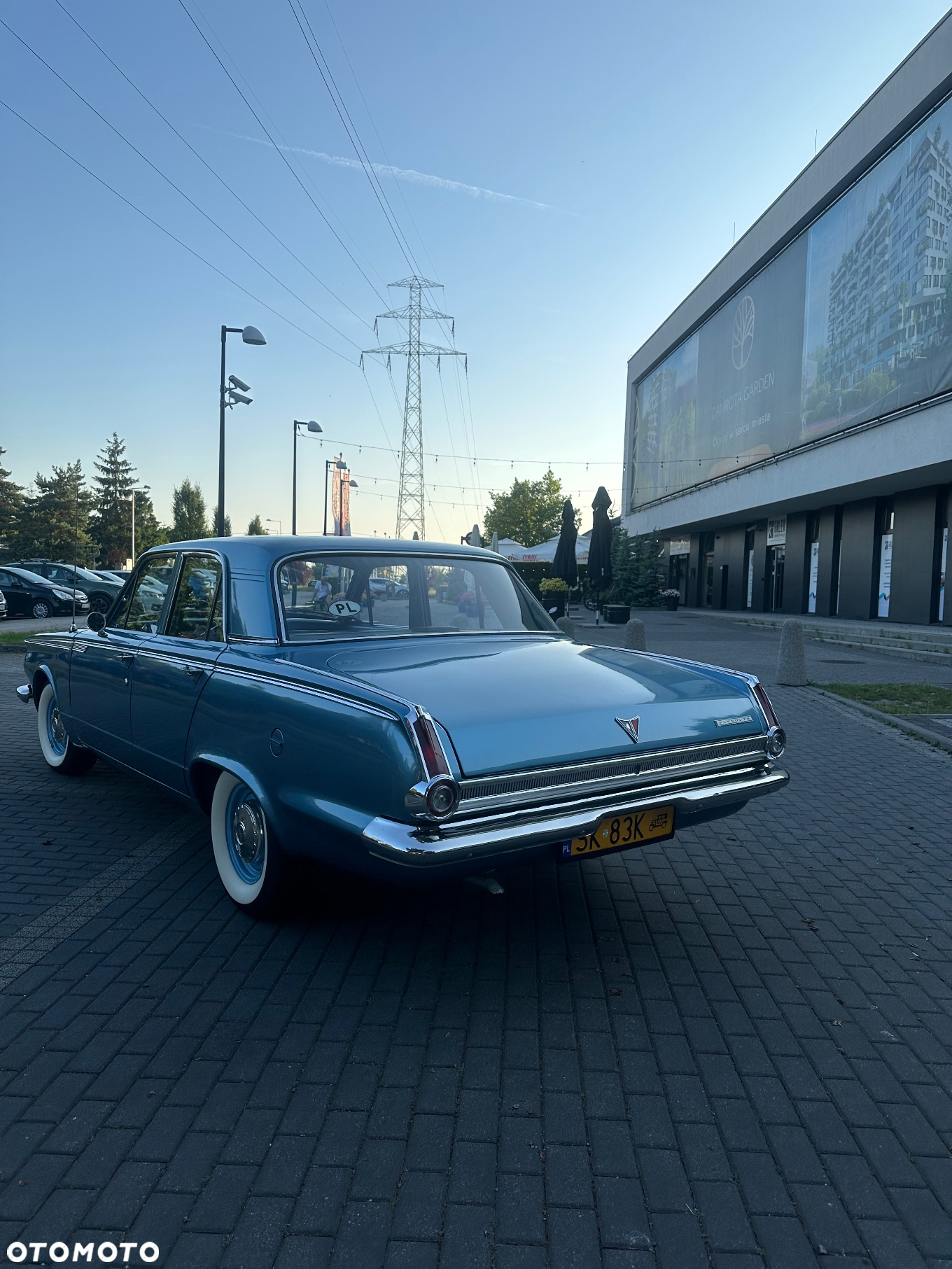 Plymouth Valiant - 3