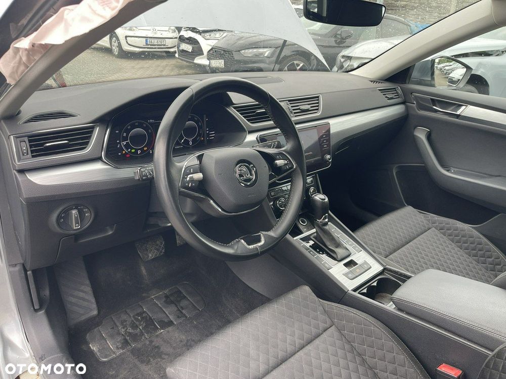 Skoda Superb 2.0 TSI Style DSG - 8